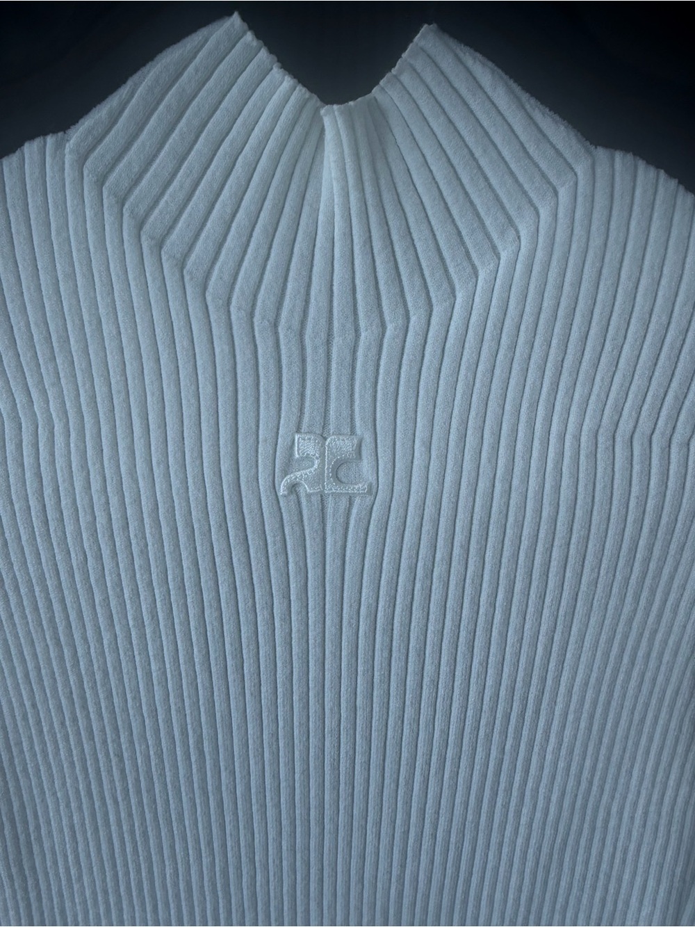 Courreges Cowl Neck sleeveless sweater - White & Black - Picture 3 of 10